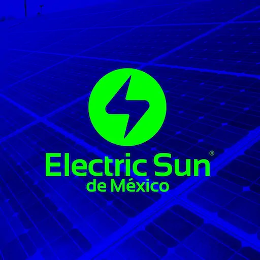 Logotipo Electric Sun sobre paneles solares azules – diseño de SmartBrand360