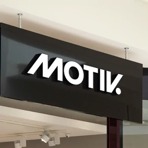 Letrero de fachada Motiv – aplicación de marca de SmartBrand360
